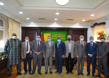 رئيس جامعة الإسكندرية يستقبل سفير غينيا كوناكري