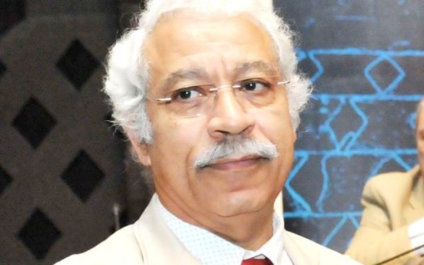 د رجب رجب عالم مصرى فى بريطانيا