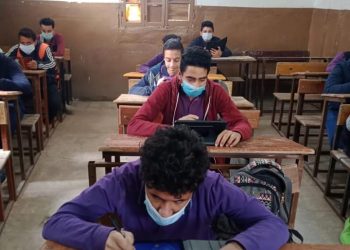 تقديم موعد امتحانات الترم الأول بالمدارس بسبب انتشار الفيروس المخلوي.. أعرف الحقيقة