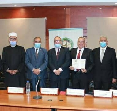 رئيس جامعة الأزهر يشارك في احتفالية تكريم سفراء الوسطية والاعتدال بالقاهرة والأقاليم