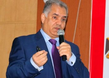 ممدوح الدماطي قائمًا بعمل عميد آثار عين شمس