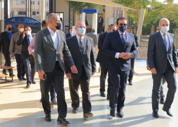 وزير التعليم العالي في زيارة تفقدية لجامعة النهضة