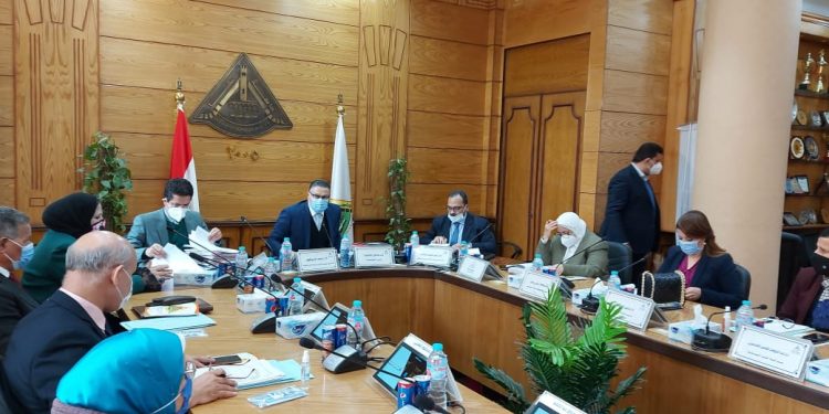 جامعة بنها: رفع حالة الاستعداد القصوى لأعمال امتحانات الفصل الدراسى الأول