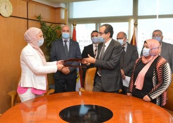 بروتوكول تعاون بين جامعة الفيوم ووزارة الصحة|صور