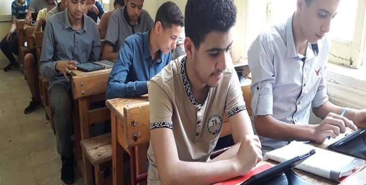 التعليم: باقات إنترنت لطلاب الثانوية ب 5 جنيهات فقط
