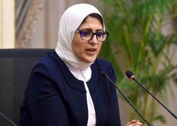 "مصر تستطيع".. وزيرة الصحة تكشف خارطة تنفيذ اللقاح الصيني.. و"العسكري" يُحذر