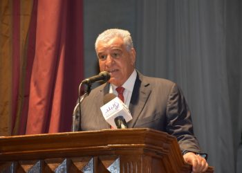 زاهي حواس: الزئبق الأحمر أكذوبة.. واسترددت ٦٠٠٠ قطعة آثار٢١|صور