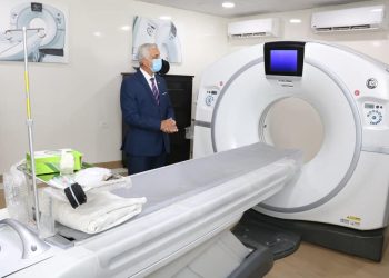 رئيس جامعة المنوفية يفتتح أحدث وحدة أشعة مقطعية متعددة المقاطع