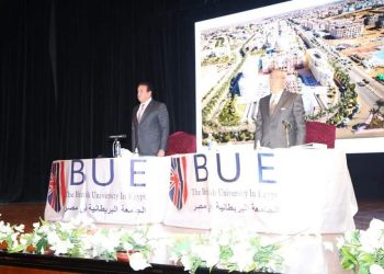 الجامعات الخاصة: رفع الغياب منعا لتفشي فيروس كورونا والمحاضرات "أون لاين"