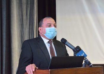 رئيس جامعة بنى سويف: 93 اختبار أكاديمي لمركز اللغات والترجمة بحضور 2927 باحث