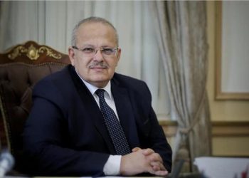بالورقة والقلم .. كشف حساب جامعة القاهرة لأعضاء هيئة التدريس بالمستشفيات