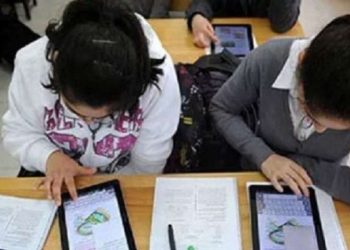 وزير التعليم: الامتحانات التجريبية تعقد على مدار 12 ساعة ويمكن للطالب حضورها من المنزل  