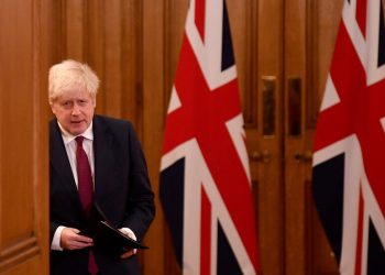 سلالة كورونا الجديدة .. بريطانيا أصبحت معزولة 