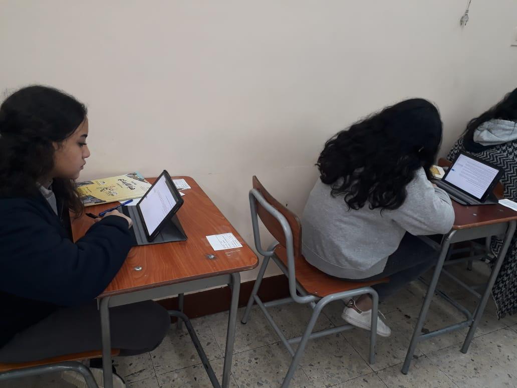 كواليس جديدة في سرقة تابلت التربية والتعليم.. تصريحات مثيرة لصاحب محلات شهيرة متهم بالقضية