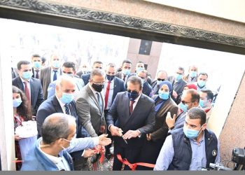 عبدالغفار يفتتح المبنى الجديد لكلية الحاسبات والمعلومات بجامعة الفيوم|صور