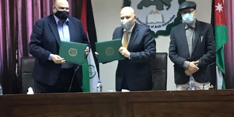 اتحاد الجامعات العربية يوقع مذكرة تفاهم مع الأكاديمية الدولية للصحة العامة
