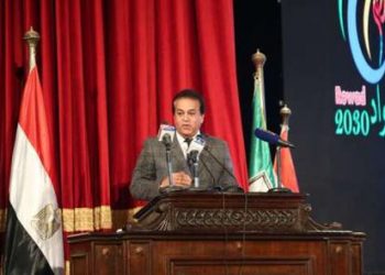 نكشف موعد إغلاق الجامعات