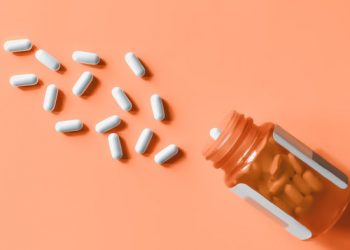 في ظل انتشار كورونا.. معلومات يجب أن تعرفها عن المضادات الحيوية