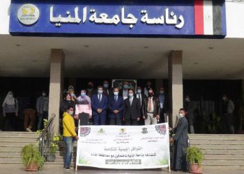 جامعة المنيا تنظم قوافل بيئية متكاملة لـ"بني مهدي"