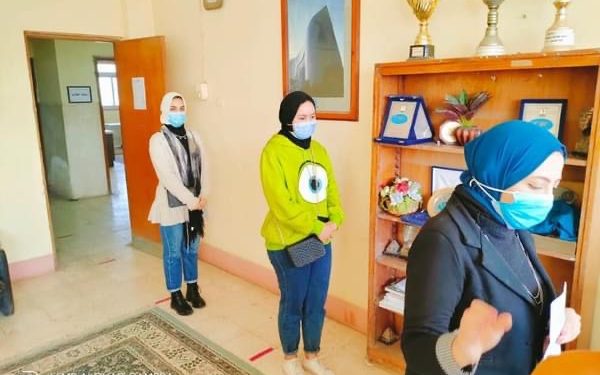 في الساعات الأولى لفتح الباب.. اقبال على الترشح بالاتحادات الطلابية بإعلام القاهرة