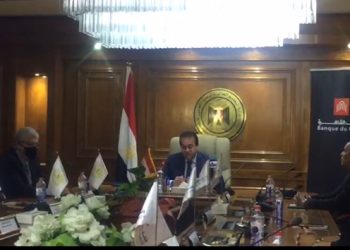 وزير التعليم العالى: 21 مليون جنيه منح من بنك القاهرة للجامعات الأهلية الجديدة