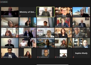 وزيرة الهجرة تشارك فى تكريم هدى ووجيه المراغى