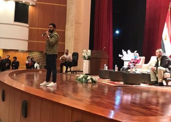 جامعة حلوان تستقبل الشاعر عمرو حسن في ندوة شعرية موسيقية