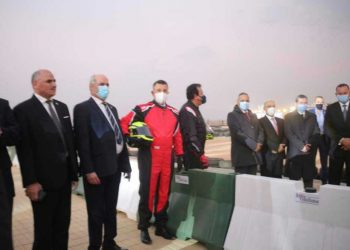 خلال إنطلاق رالي السيارات محلية الصنع..عبد الغفار: 33 مليون جنيه لدعم التصنيع.. صقر: 65% من المكونات مصرية