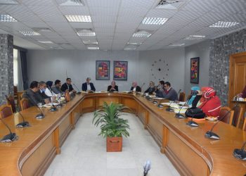 جامعة حلوان والتضامن الاجتماعي يواصلان عملهم في ملف تطوير المناطق الأكثر احتياجًا