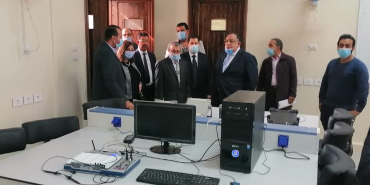 جامعة حلوان تعلن تفاصيل مشروع تطوير معامل الاتصالات والإلكترونيات