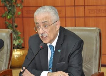 طارق شوقي يعلن عدد المشاركين في اليوم الأول للامتحانات التدريبية