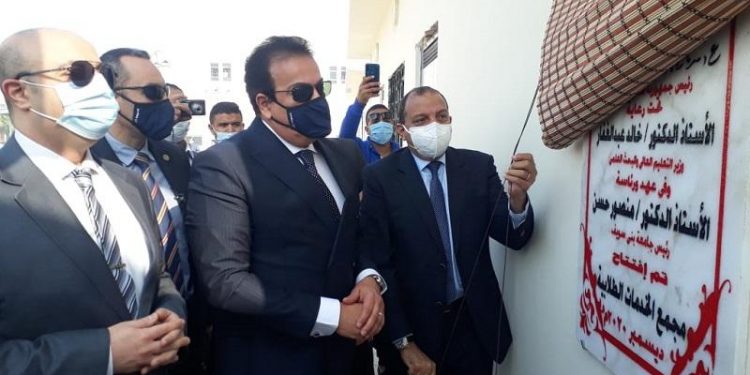 جامعة بني سويف تكشف الستار عن مركز الاختبارات الإلكترونية بحضور وزير التعليم العالي