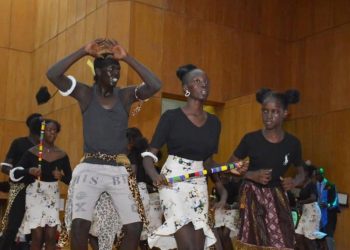 عروض أفريقية في حفل تخرج طلاب جنوب السودان