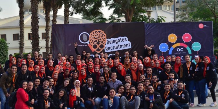 نشاط "Xproject" لريادة الأعمال بجامعة القاهرة يستقبل الطلاب الجدد