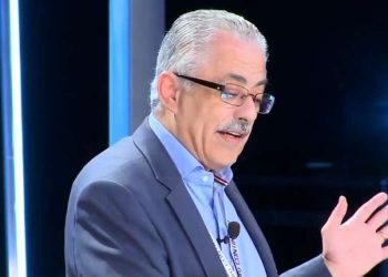 طارق شوقي طلاب الثانوية: "معنديش كتاب مطبوع مش محتاج تحفظ"