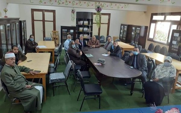 قوافل طبية لطلاب وطالبات أسيوط الأزهرية