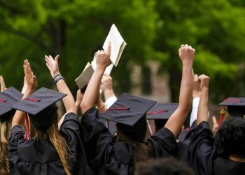 «صدى البلد جامعات» يرصد أحلام وأمنيات الطلاب في عام 2021