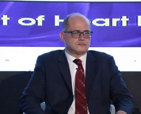 مد فترة التقدم لمسابقة إعداد خطة تسويقية لجامعات الجيل الرابع بجامعة عين شمس