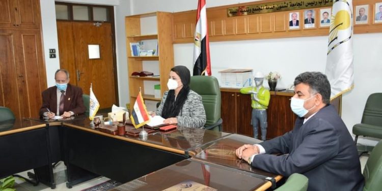 جامعة أسيوط تشهد بروتوكول تعاون للحد من ظاهرة حرق بقايا الذرة إدارة ومعالجة