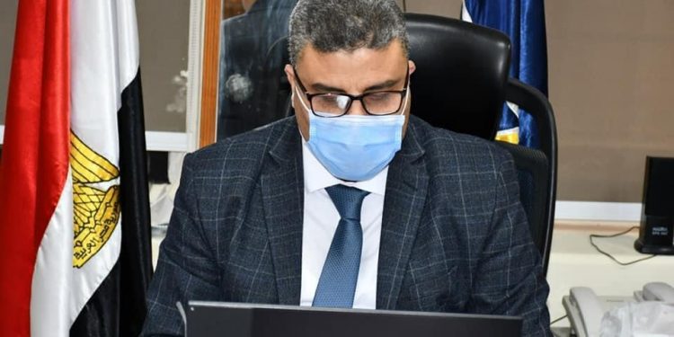 استمرار ورش العمل بجامعة قناة السويس "أون لاين وعن بعد"|صور