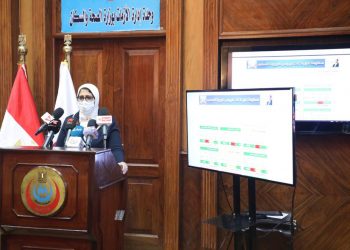 أمهات مصر: مبادرة الرئيس بمتابعة حالات العزل المنزلي لمرضي كورونا "رائعة للغاية"