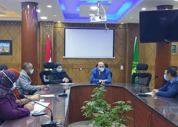 الفيومي: قاعدة بيانات موحدة للإدارات التعليمية لإعادة الهيكلة داخل المديرية