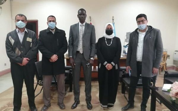 رئيس تطوير الوافدين تستقبل وفد من سفارة بوركينافاسو