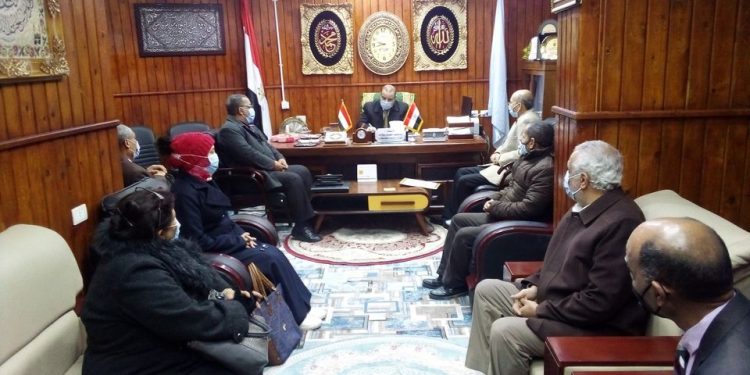 قوافل متابعة وضبط الأداء بمدارس مطروح لتحقيق الجودة المهنية والتميز التعليمي