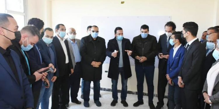 محافظ الشرقية: إنشاء وتوسعة 11 مدرسة بتكلفة 53 مليون و 300 ألف جنيه