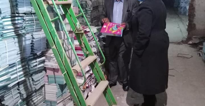 تعليم القليوبية: زيارة مفاجئة لمخازن المديرية والتأكيد على تسليم الكتب للإدارات في موعدها