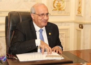 مقترحا استدعاء رؤساء الجامعات.. رئيس تعليم النواب: قدموا برامج عمل لم ينفذ منها شئ