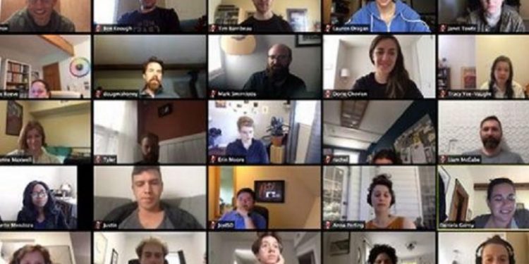 للطلاب.. خصائص لا تعرفها عن "زووم"