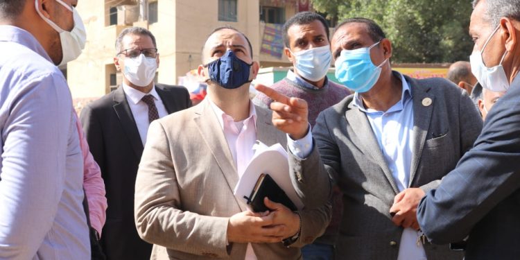 رئيس جامعة أسوان يتفقد المشروعات القومية تمهيدًا لافتتاحها قريبًا