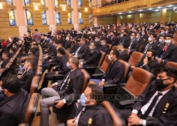 3 جلسات حلف اليمين لخريجي كليات الحقوق 